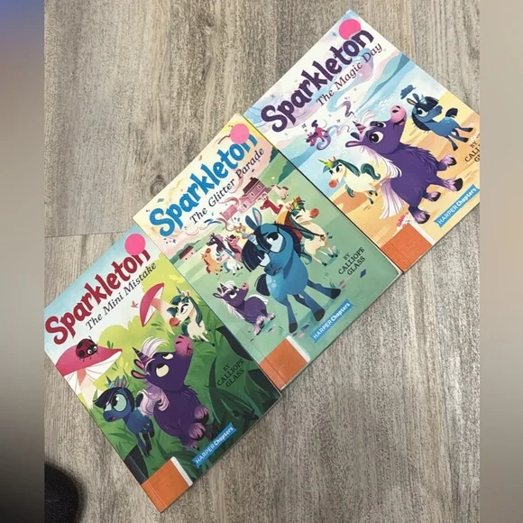 Children Chapter Book Set - Picture 2 of 4